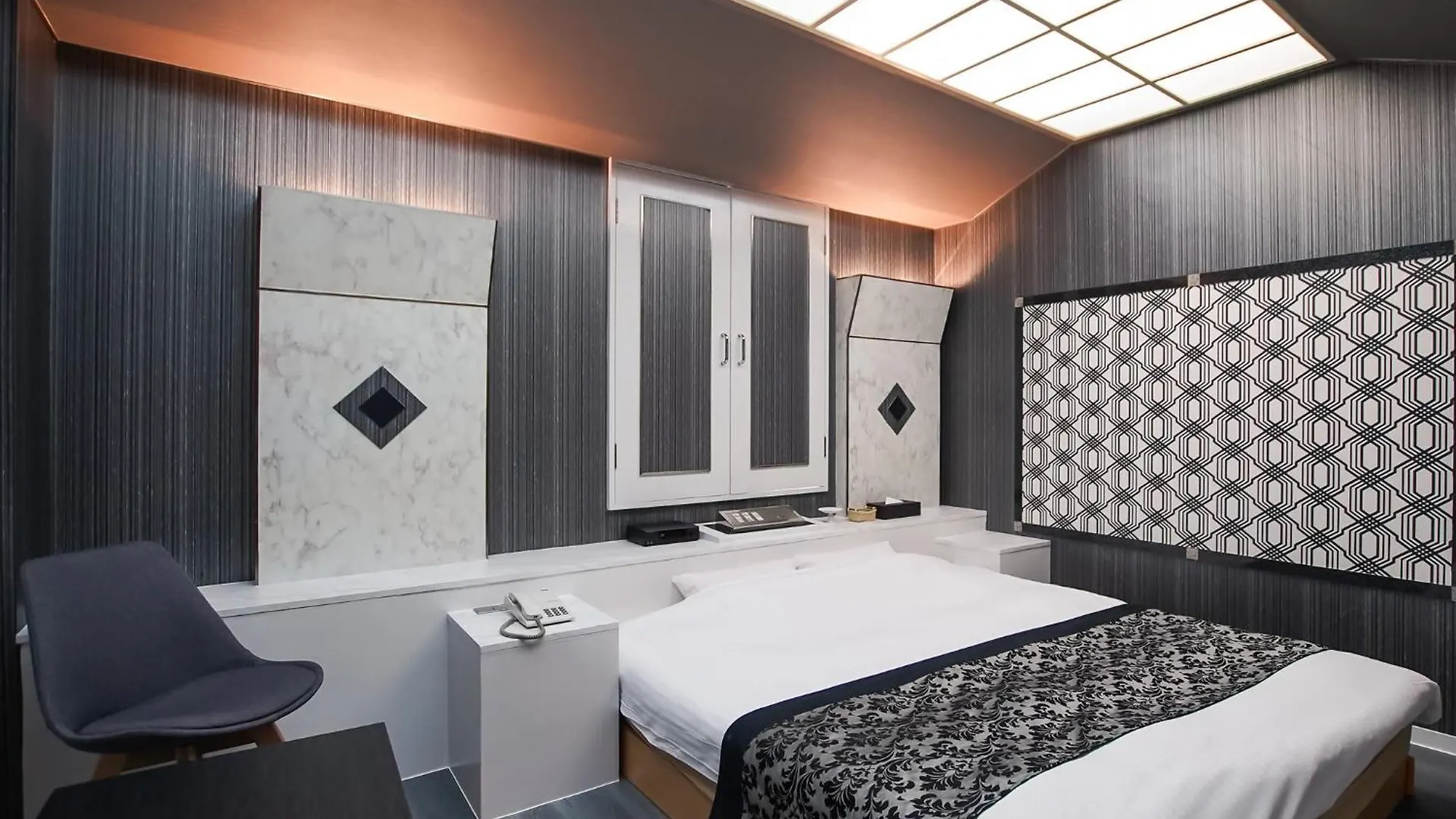 **  Fun3 -Adult Only- Hotel Yokohama  Japan