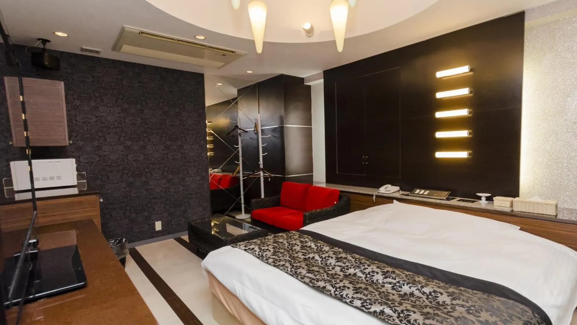 Fun3 -Adult Only- Hotel Yokohama  Yokohama (Kanagawa)